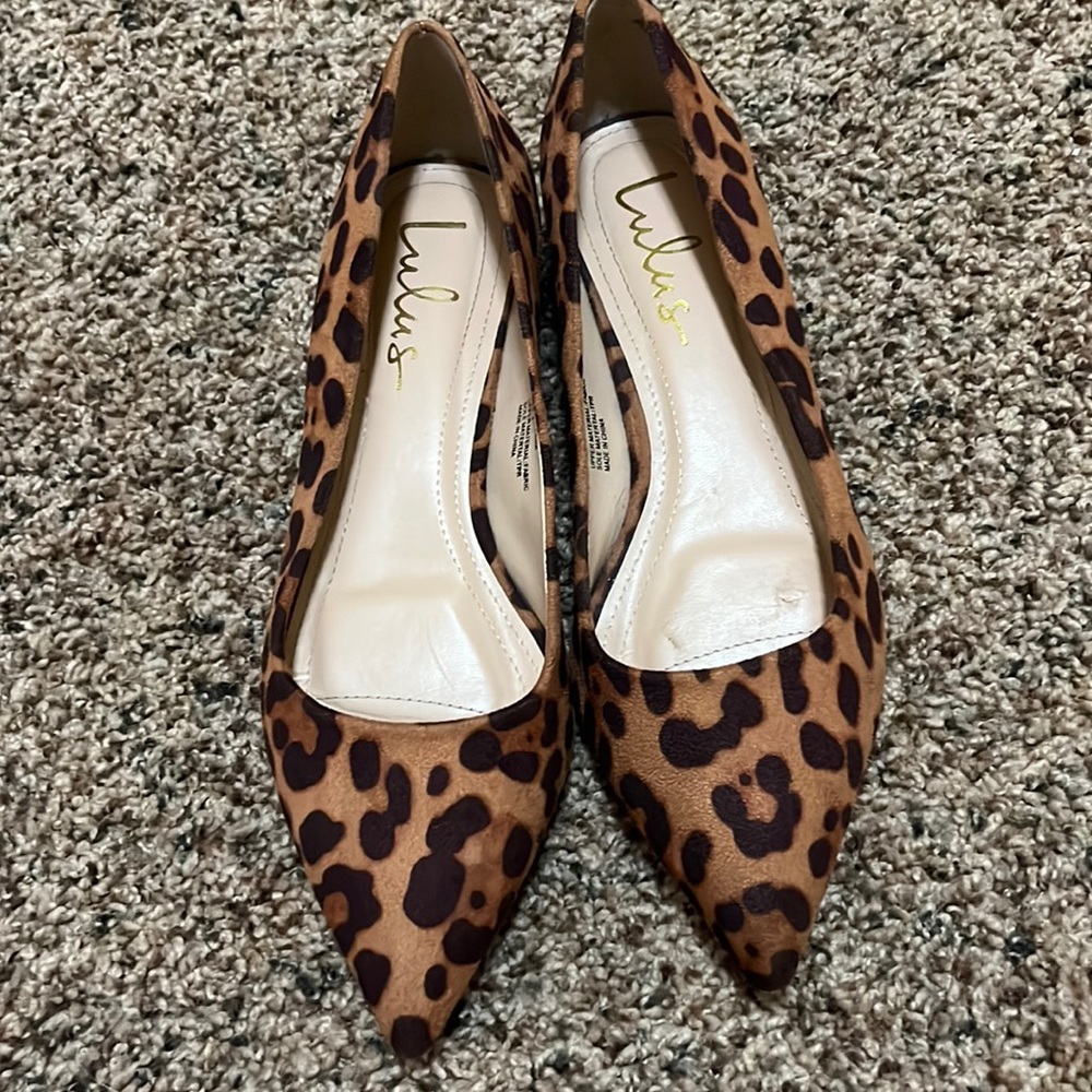 Lulus leopard flats/Alessia